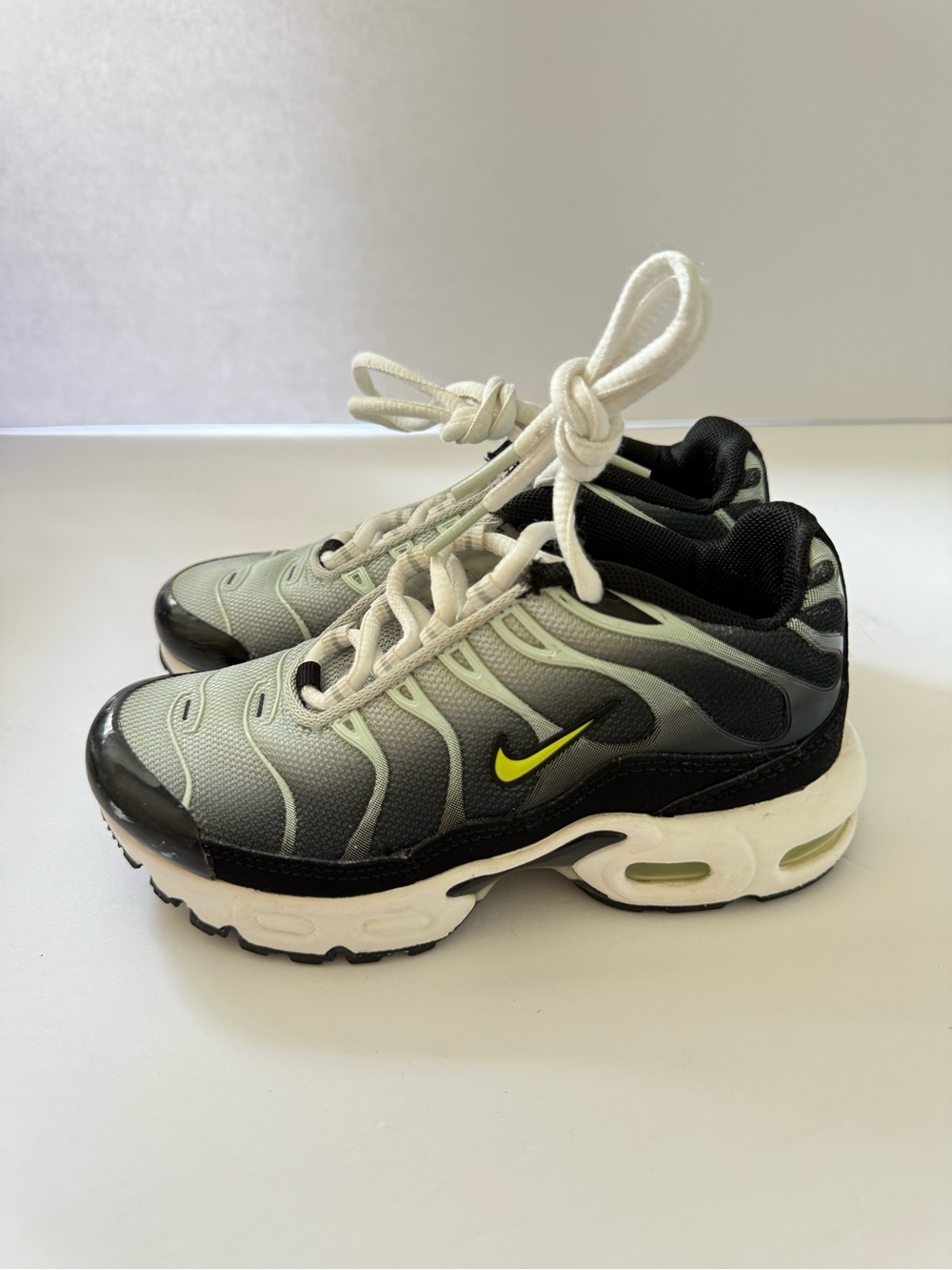 Nike Air Max Toddler Shoes Size: 11c